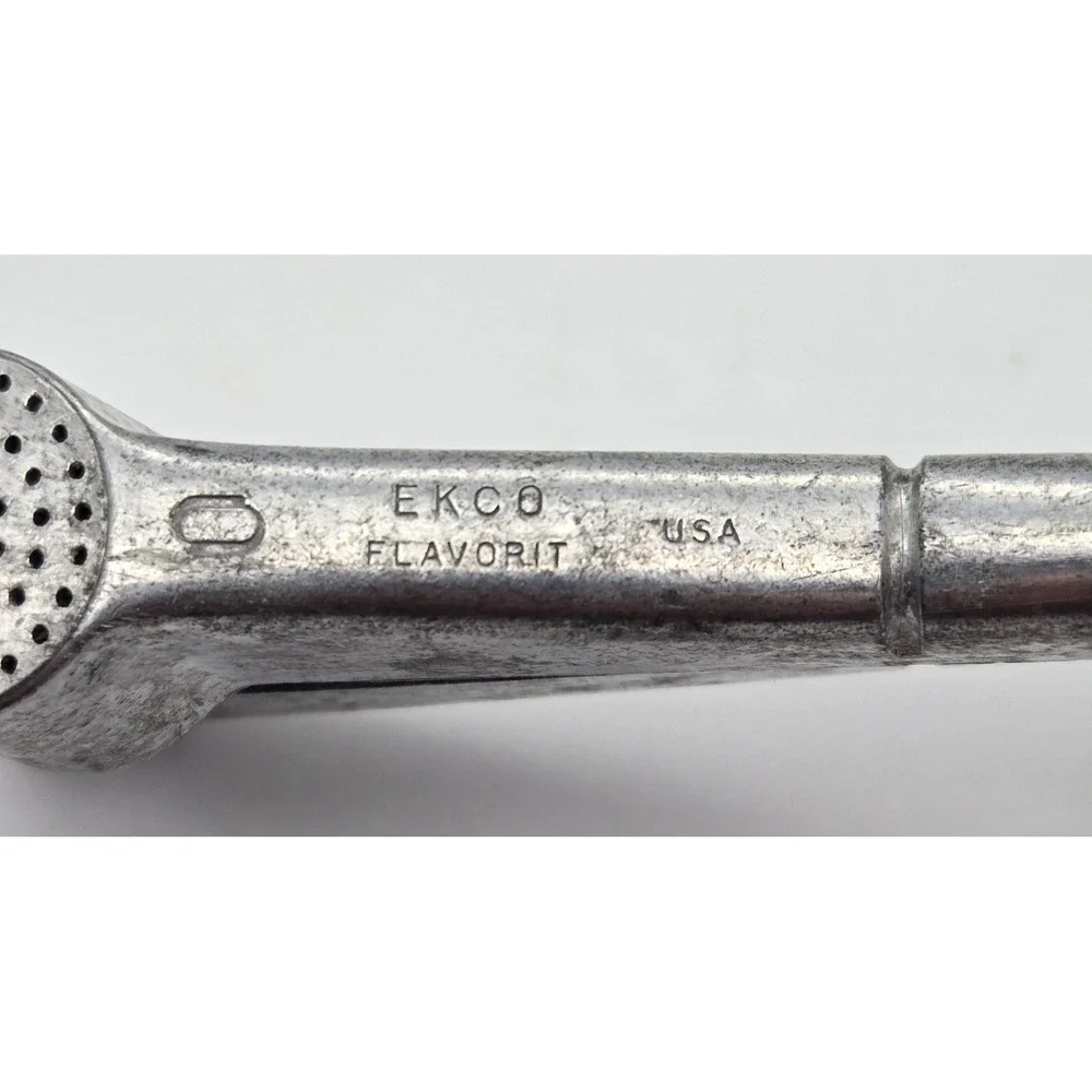Ekco FlavoRit Garlic Onion Juicer Press Style Plunger Vintage Metal USA‎